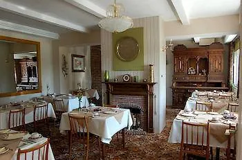 فندق مبيت وإفطار The Gardens Guest 3*