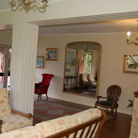 The Gardens Guest Bed & Breakfast
